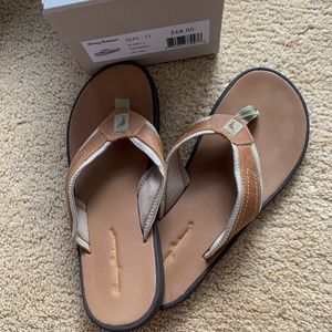 Tommy Bahama Flip Flops